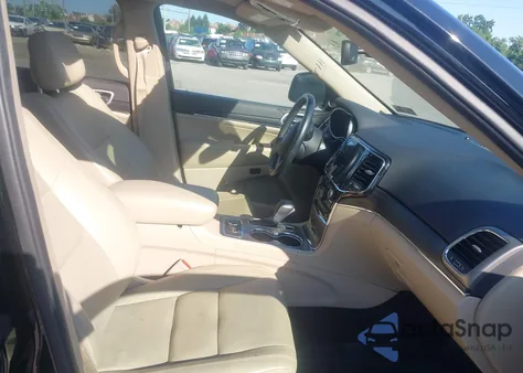 2020 Jeep Grand Cherokee Limited 4X4 from USA, damaged, VIN 1C4RJFBG1LC341055